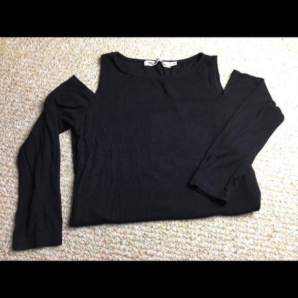 Michael Stars black Cold Shoulder top • OS • EUC - Picture 7 of 12